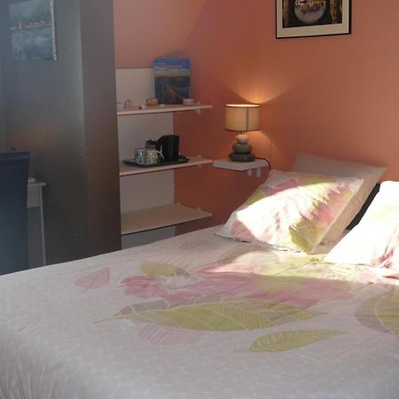 La Vie Au Roze Hotel Quéven Екстериор снимка